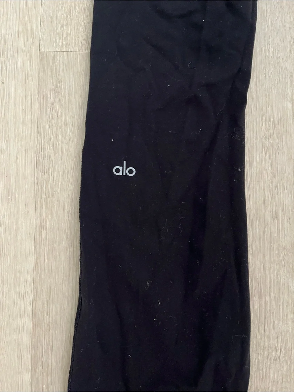 ALO Yoga alo black